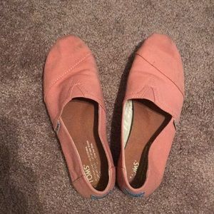 Coral Pink Women’s TOMS